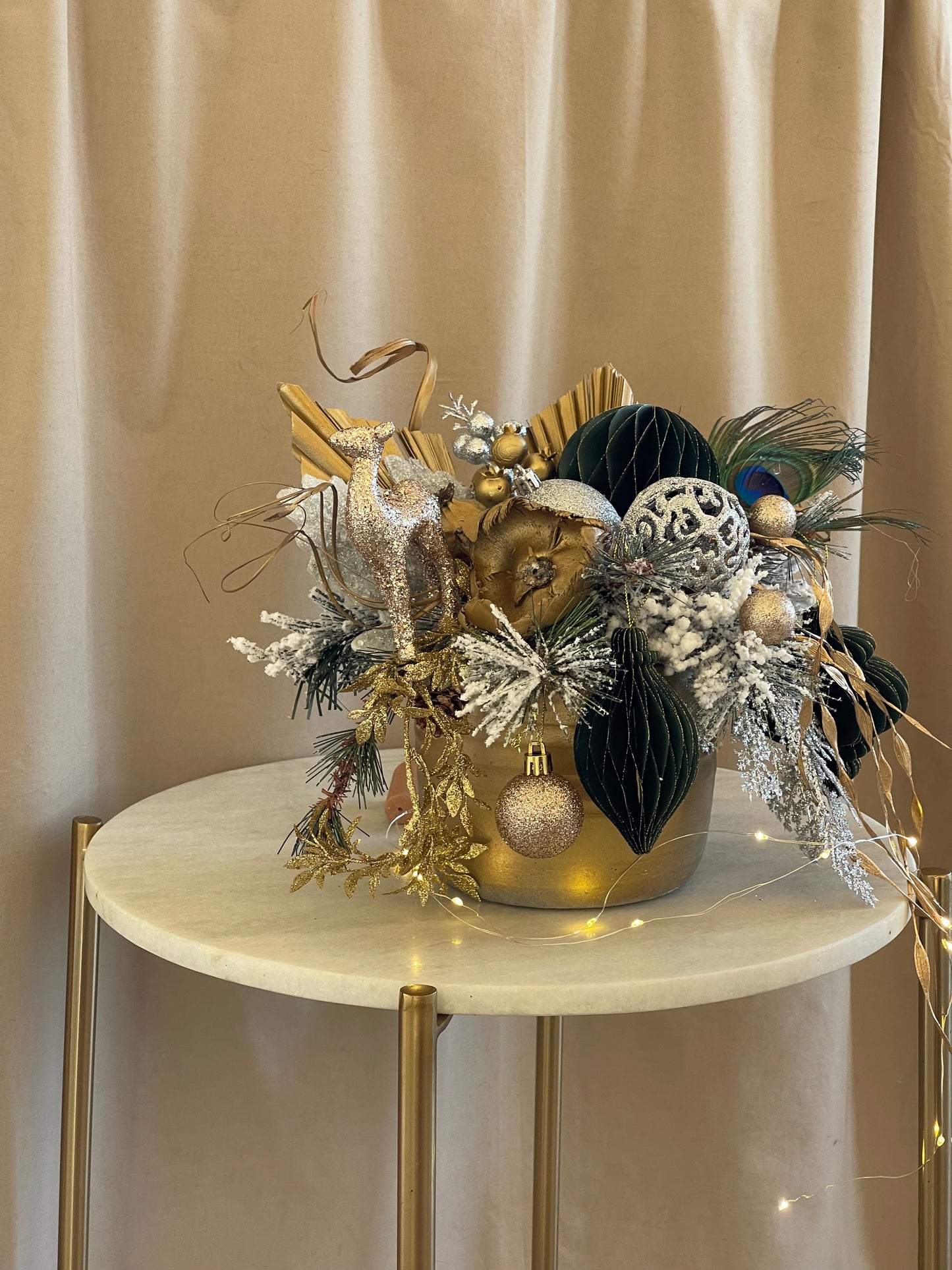 Paratiny Seasonal Decoration