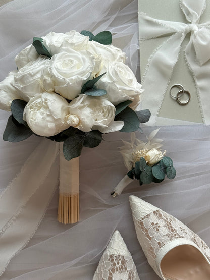 Piony Wedding Bouquet