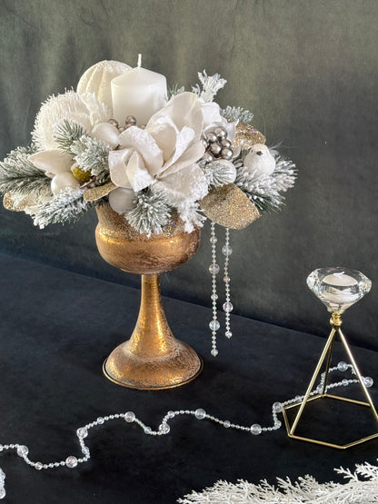 Sesil, Seasonal Decoration