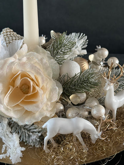 Bella, Seasonal Decoration