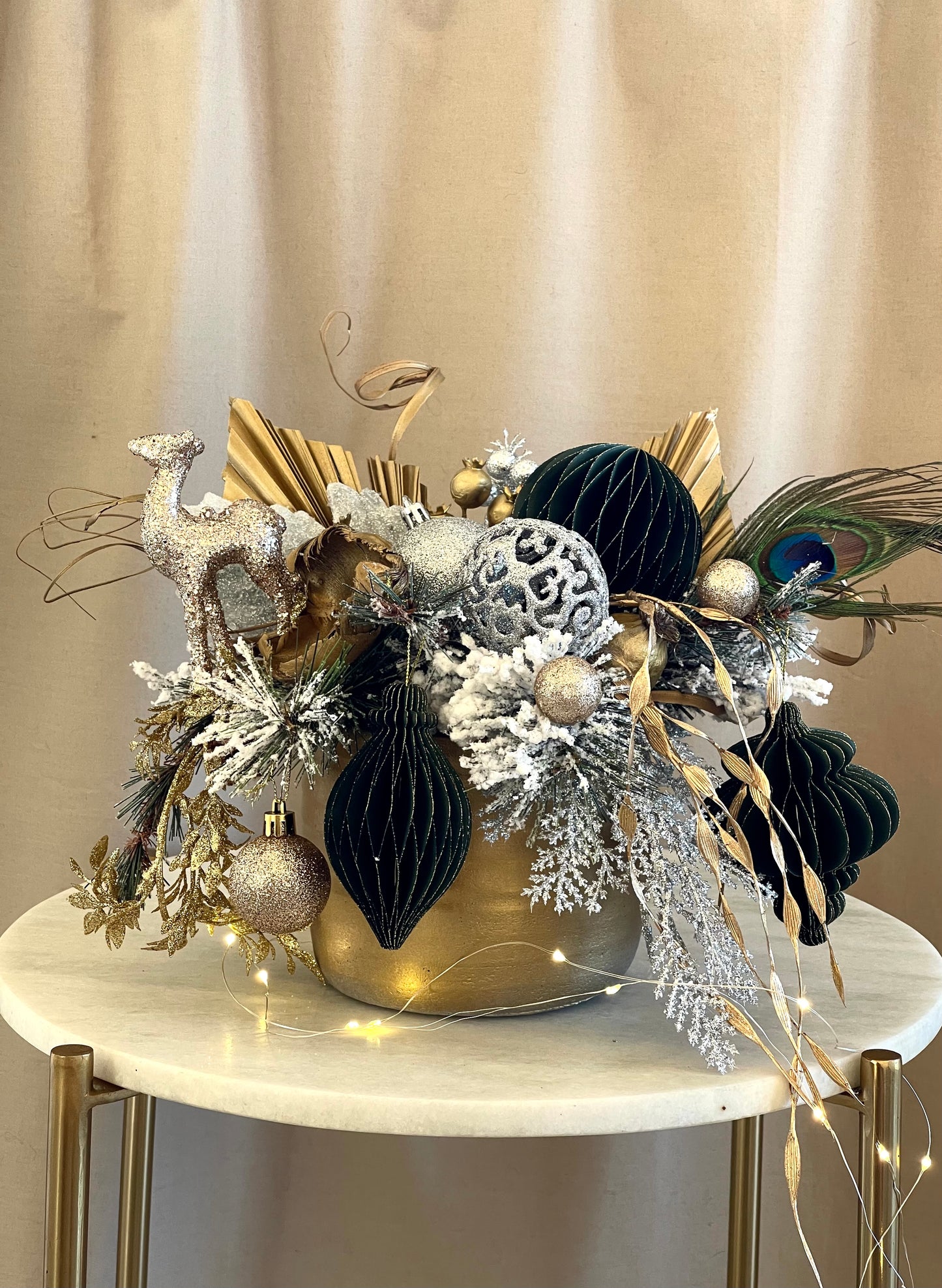 Paratiny Seasonal Decoration