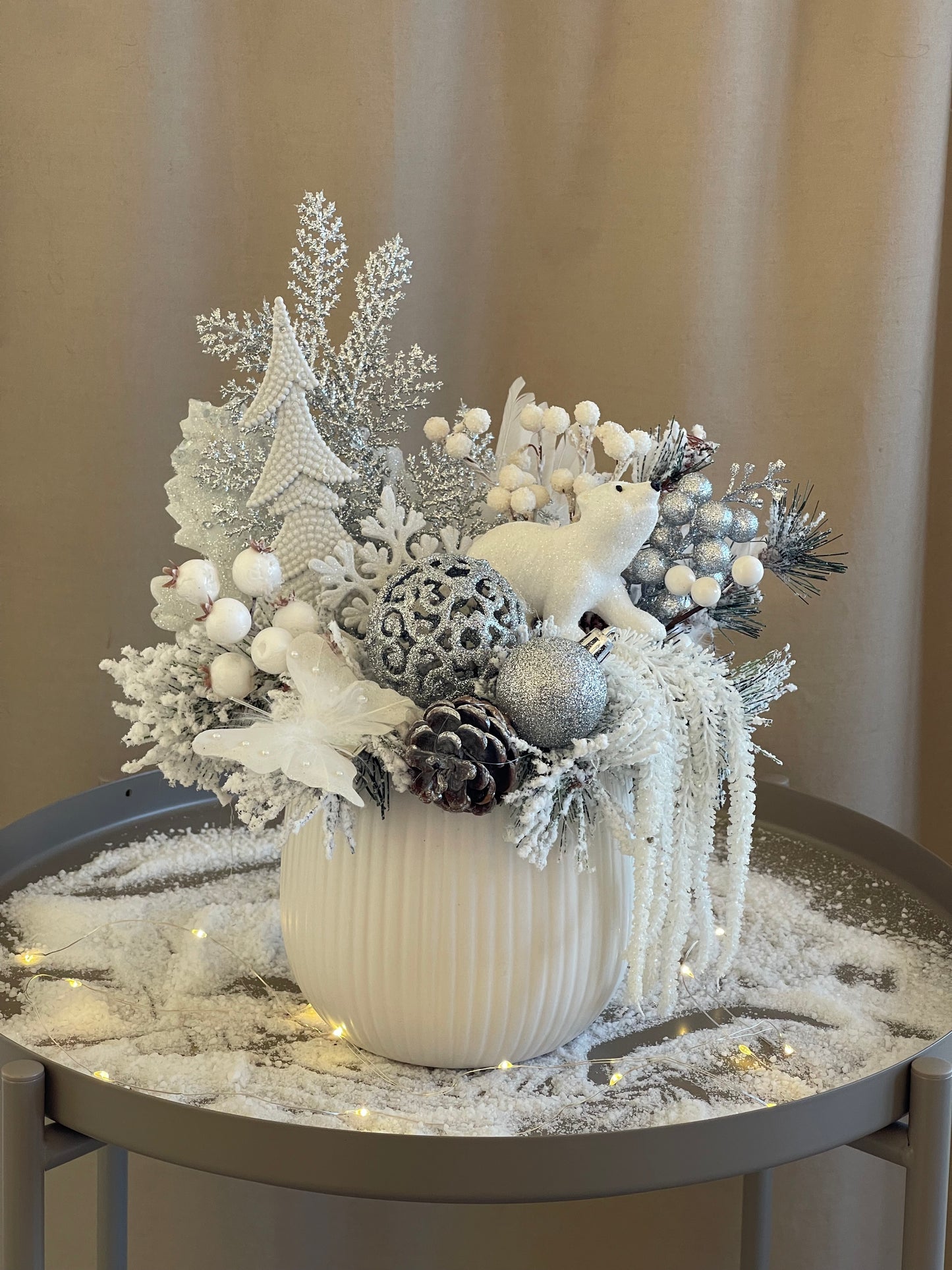 Sintia, Seasonal Decoration