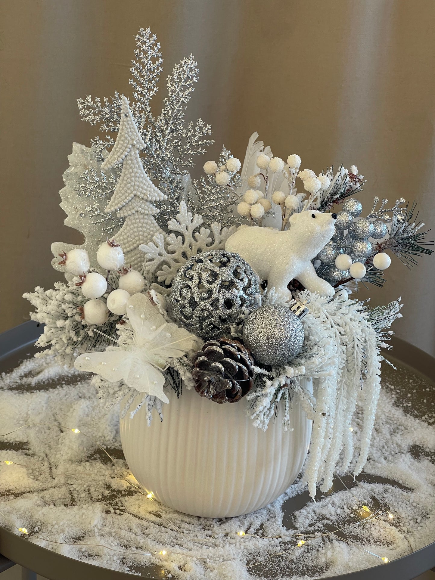 Sintia, Seasonal Decoration