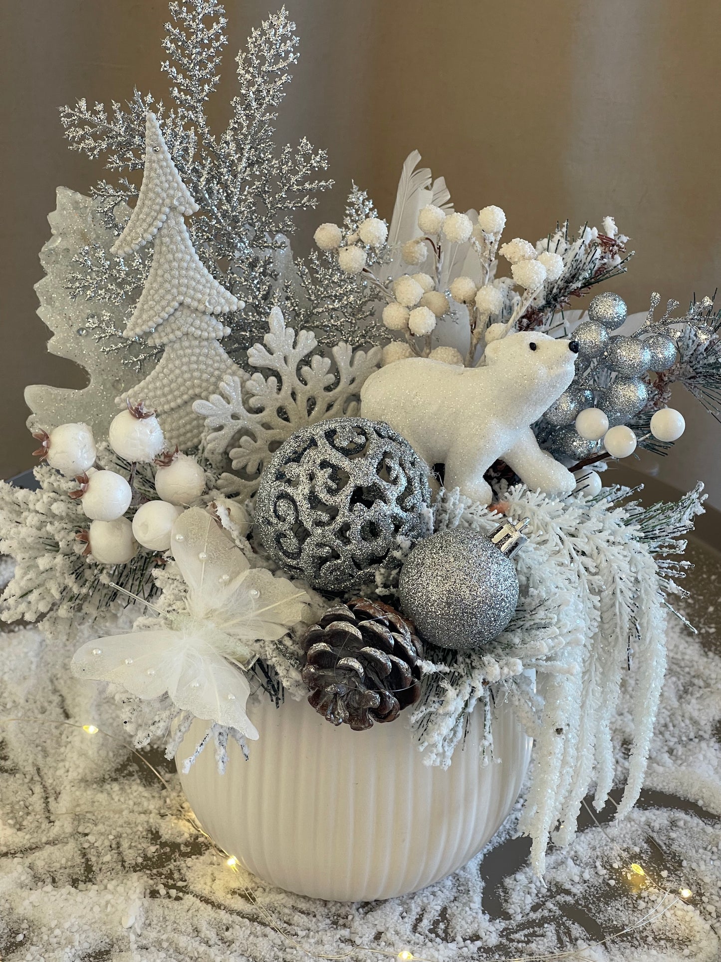 Sintia, Seasonal Decoration