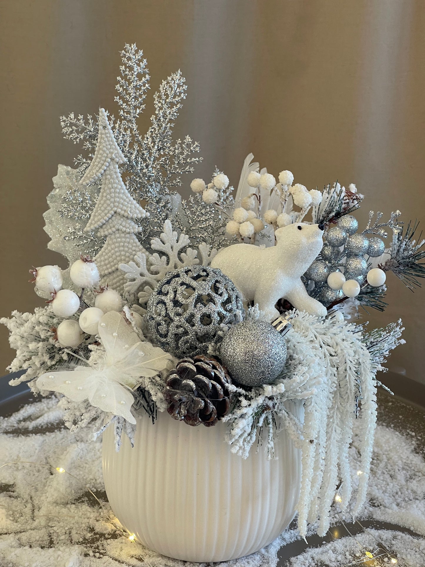 Sintia, Seasonal Decoration