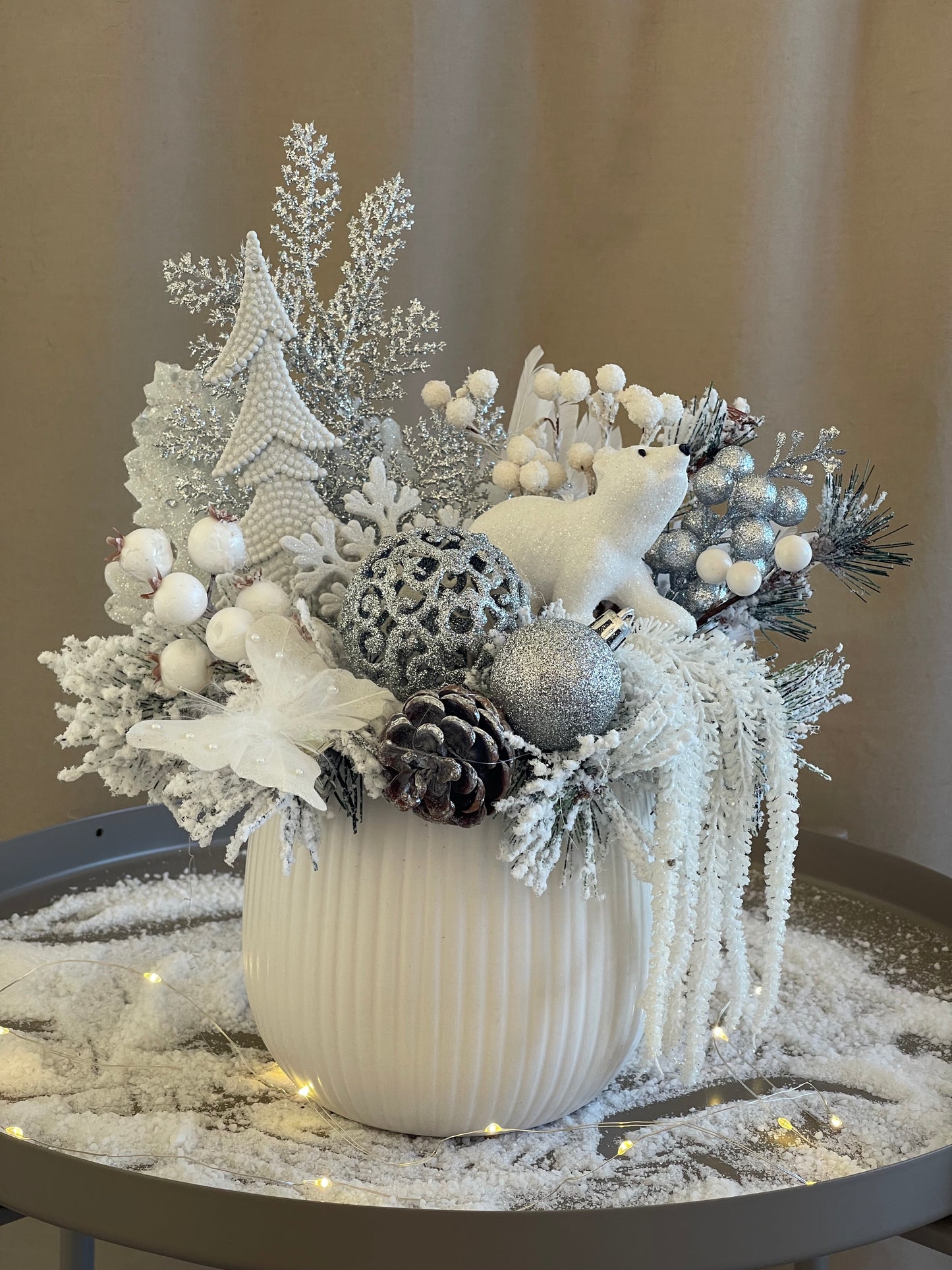 Sintia, Seasonal Decoration