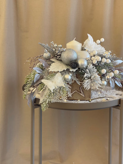 Samantha , Seasonal Decoration