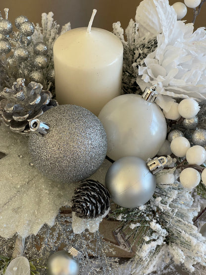 Samantha , Seasonal Decoration