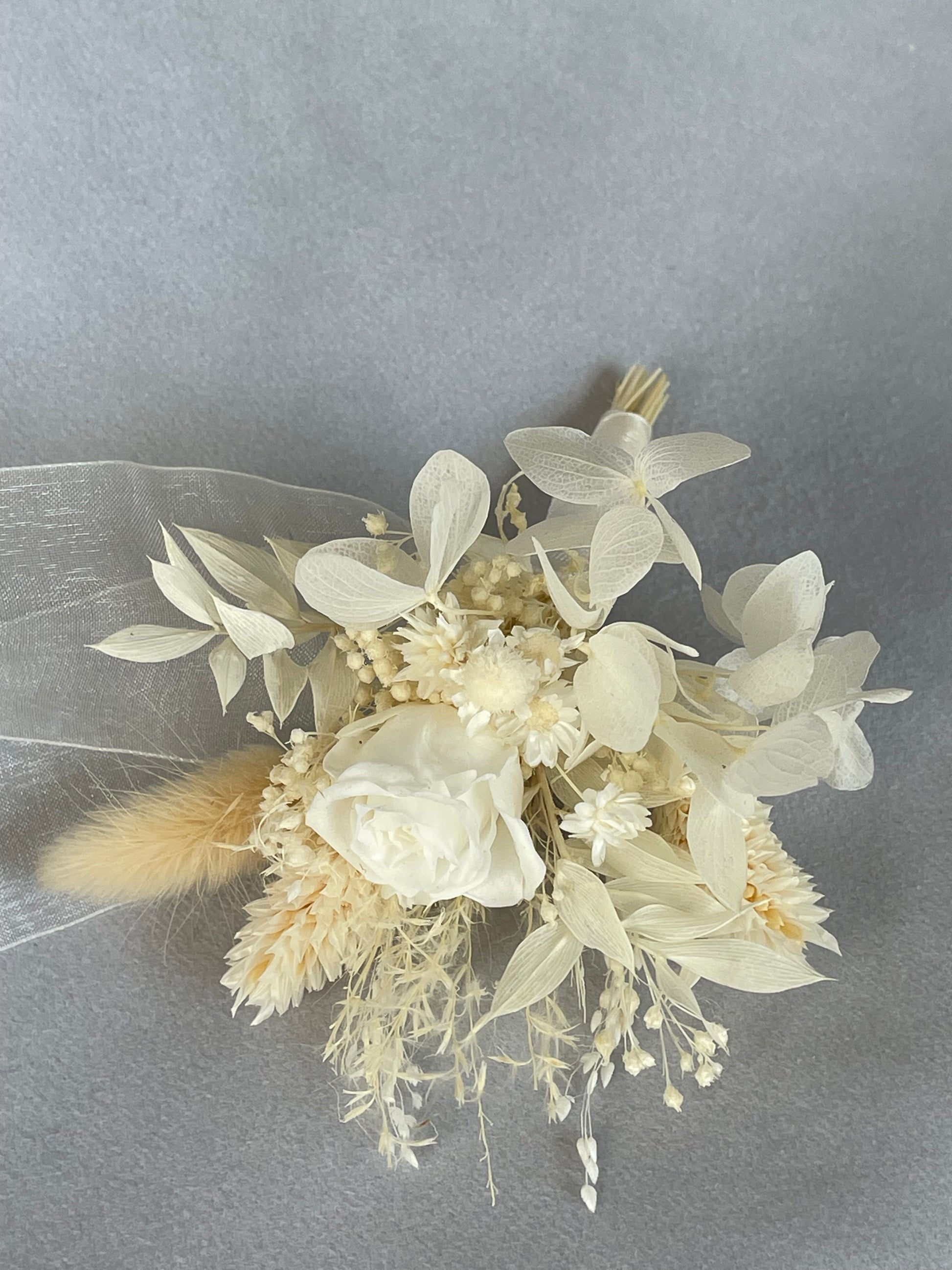 flores preservadas, ramo de novia, regalo, ideas de regalo, preserved flowers, dried flowers, españa, francia, portugal, wedding, boutonniere, boda, blanco